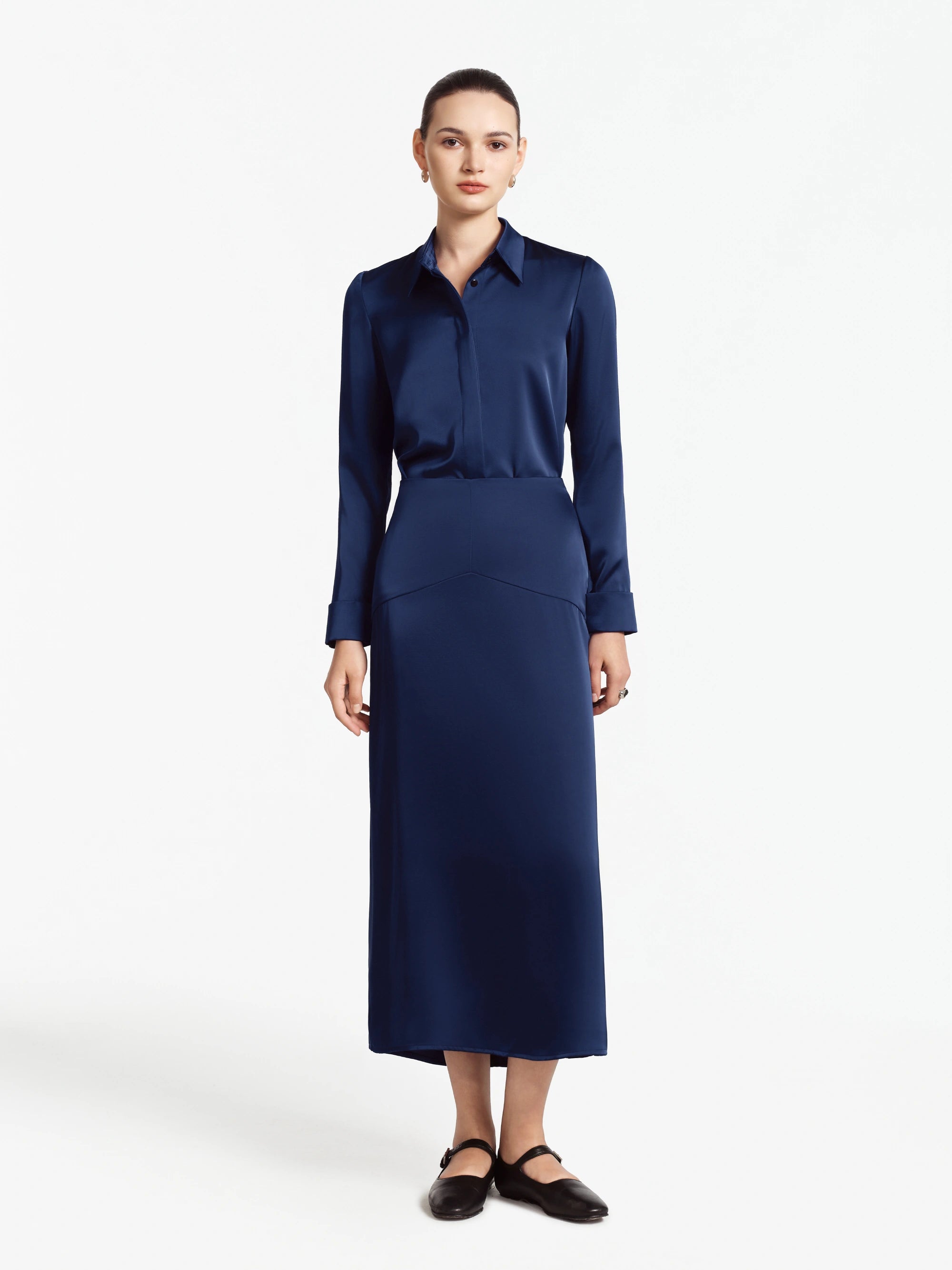 Sloane Silk Midi Skirt (Midnight Blue)