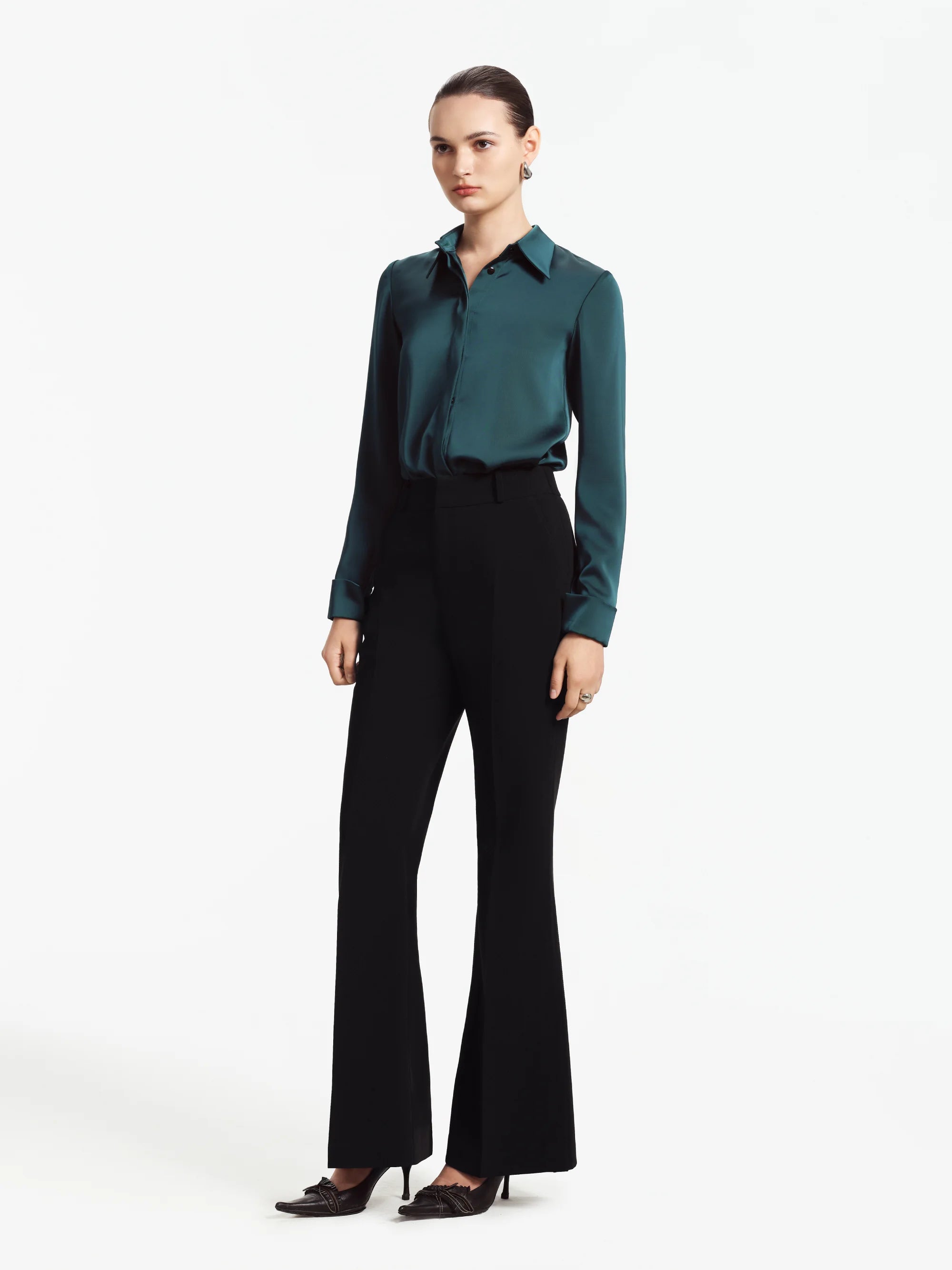 Amélie Tailored Flared Trousers (Black)