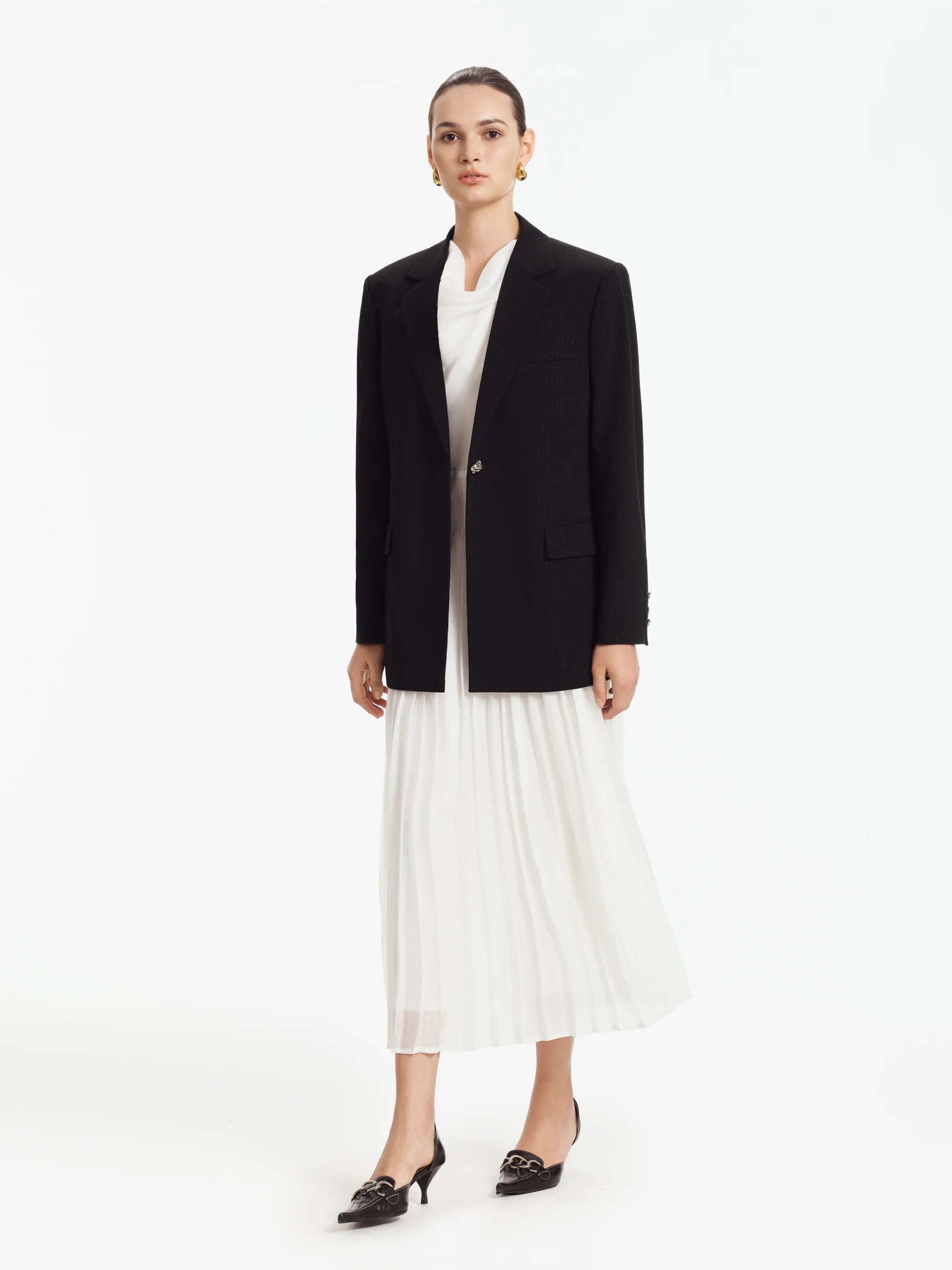 Basma Relaxed Tailored Blazer (Black Pinstripe)
